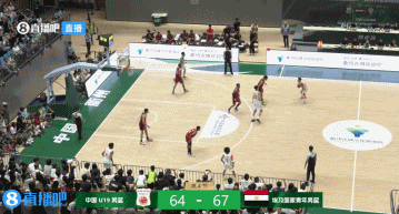 绝平机会可惜走步！杨溢4中1拿到5分2板6助1断 5次失误